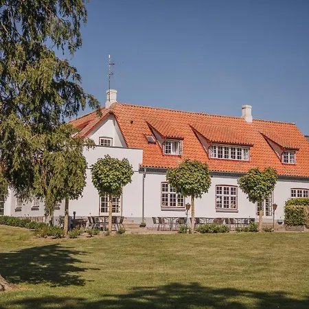 Sonnerupgaard Frühstückspension 3*