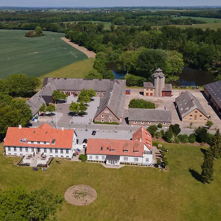Sonnerupgaard Frühstückspension 3*