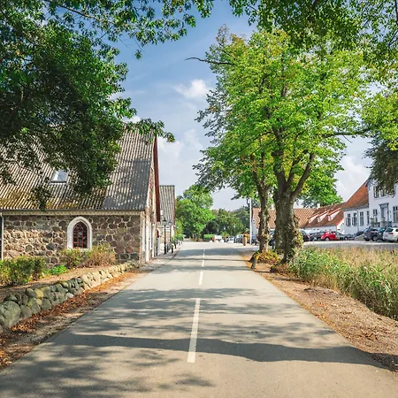 Frühstückspension Sonnerupgaard Kirke-Hvalsø